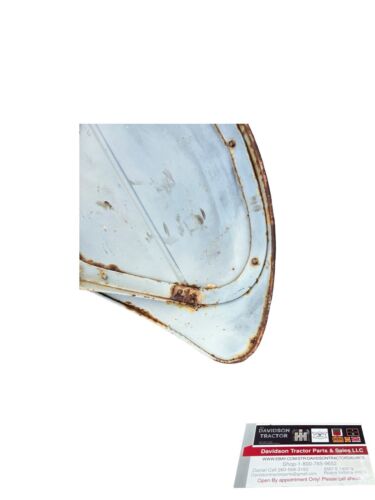 Ford 8N Tractor Is Right Fender Antique Tractor