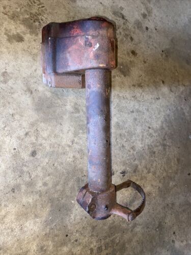 Farmall 300 350 400 450 tractor IH steering shaft main holder main bracket + fan