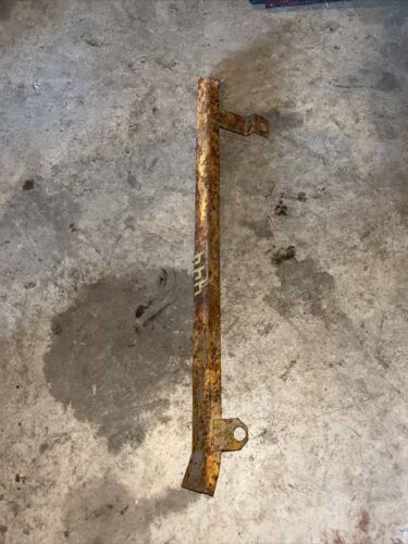 International 444 IH tractor ORIGINAL rear light wiring cover