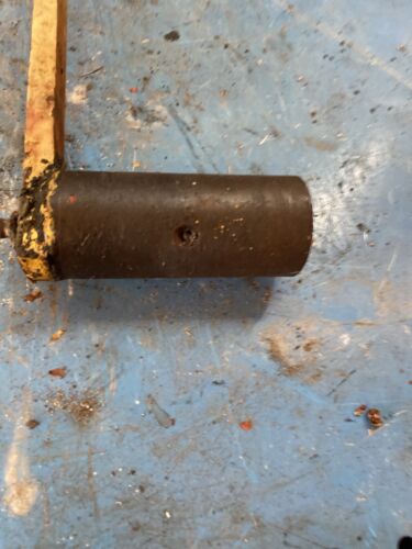 International Cub 154 low boy Tractor IH clutch pedal
