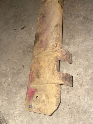 Battery Tray - Right Hand International 1466 766 1066 706 966 Tractor