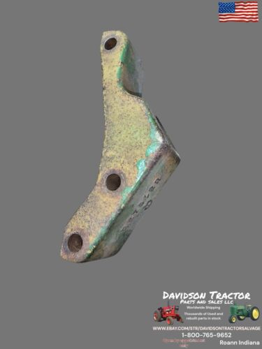 JOHN DEERE 4010 3010 LIGHT BRACKET LAMP SUPPORT BRACKET R27942R R27942