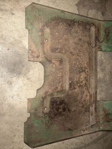John Deere 3010 Diesel Floor Platform