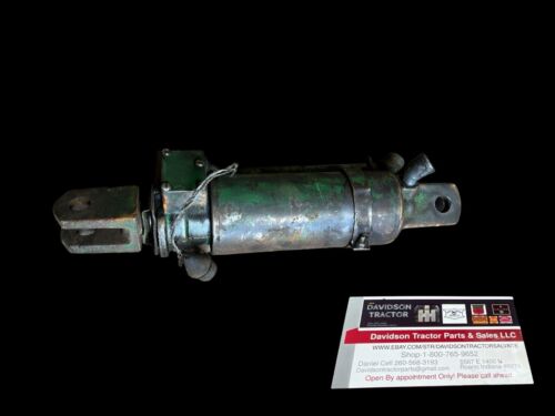 John Deere Hydra-Electric Cylinder Antique Tractor