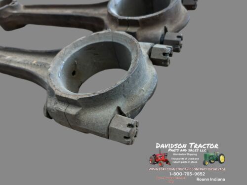 USED JOHN DEERE B TRACTOR ENGINE PISTION CONNECTING ROD PAIR B1770R