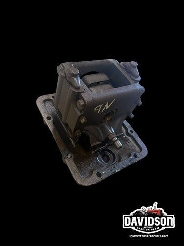 Ford 9N tractor Good Used hydraulic belly pump w / cover panel