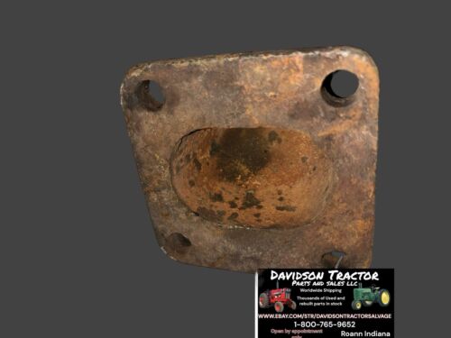 John Deere B403R Water Pipe Casting Neck Antique Tractor  1938 B