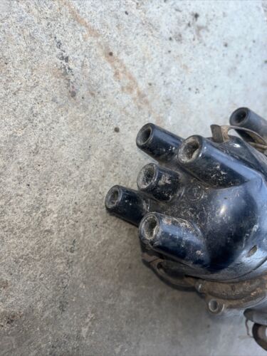 McCormick WD9 WD6 MD 400 Diesel Magneto Antique Tractor  Left Hand Rotation