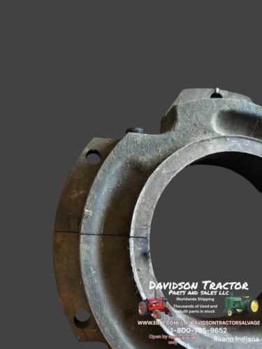 JOHN DEERE F3312R F1915R AF3286R CENTER MAIN BEARING HOUSING 70D 720D 730D
