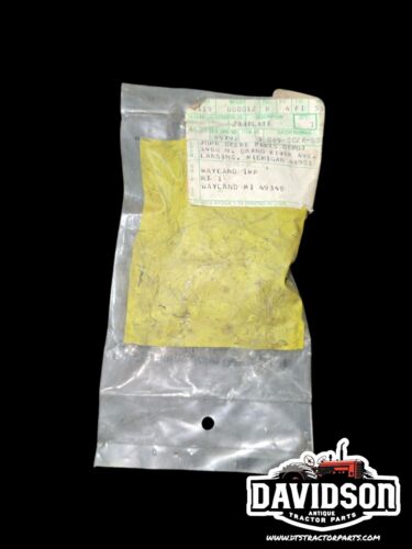 R46443 John Deere Load Control Lock Plate New Old Stock