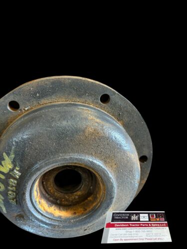 John Deere M186T Housing Antique Tractor