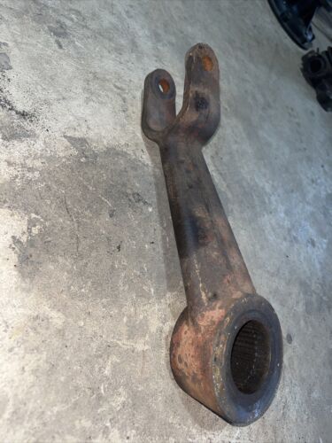 International 434 444 B414 tractor lift arm IH 3044375R1