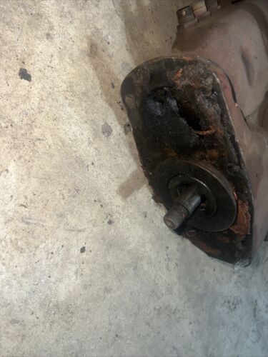 Mcormick WD9 ID9 core injection pump antique tractor