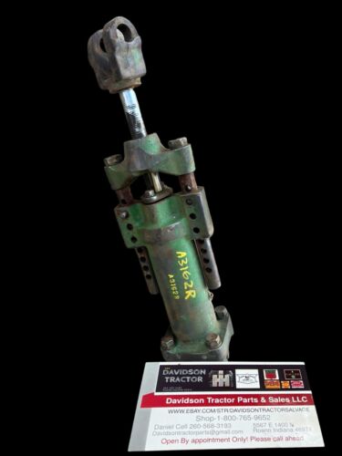 John Deere Tractor JD implement Hydraulic lift cylinder A3162R ANTIQUE TRACTOR