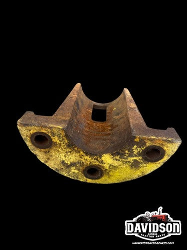 Used Wheel Half Sleeve Pinion Half - 86 MM fits John Deere 4000 4020 4230 R33531