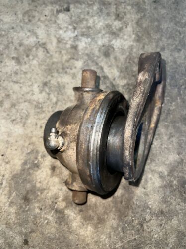 McCormick W9 WD9 Clutch Throwout W/Carrier Sleeve Antique Tractor  8872-D