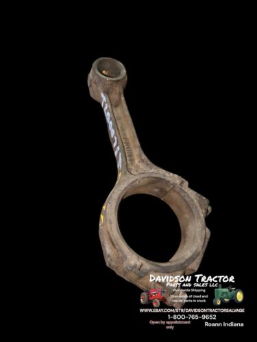 John Deere 2510 Connecting Rod T200071