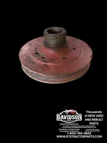 International 354 B-154 Diesel Front Crankshaft Pulley Antique Tractor