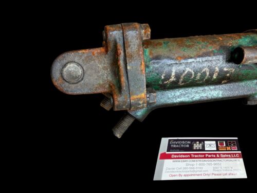 John Deere Tractor JD implement Hydraulic lift cylinder A3162R ANTIQUE TRACTOR