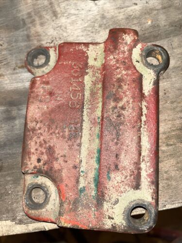 Farmall 400 450 tractor IH hydraulic block valve behind dash cover