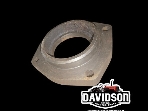 IH Farmall 340 Transmission Bearing Retainer Antique Tractor