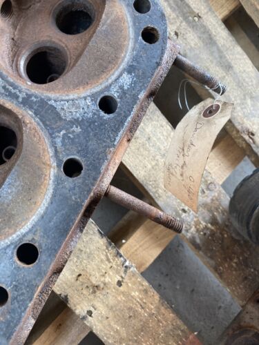 Original Vintage Allis Chalmers B C Tractor Engine Head GOOD MAGGED