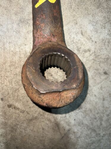 IH FARMALL 300 UTILITY, 350 UTILITY RIGHT FRONT SPINDLE ARM  (1451)