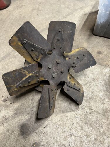 International Cub 154 low boy IH Tractor engine motor fan assembly w/ pulley