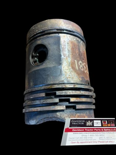 John Deere B B2381R JD Tractor engine motor piston Antique Tractor