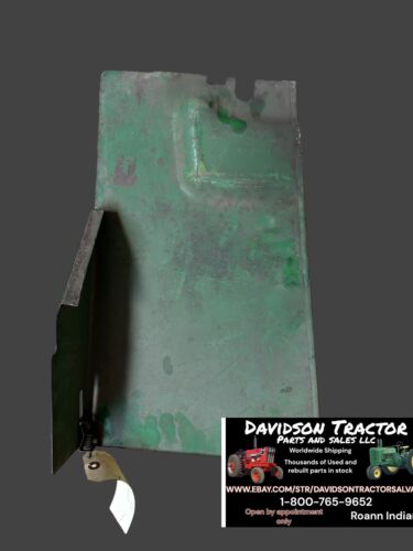 John Deere 3010 LH Side Panel Antique Tractor