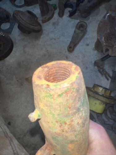NEW Lower Lift Link Yoke fits John Deere 2030 2555 2020 2040 1020 2350 2355