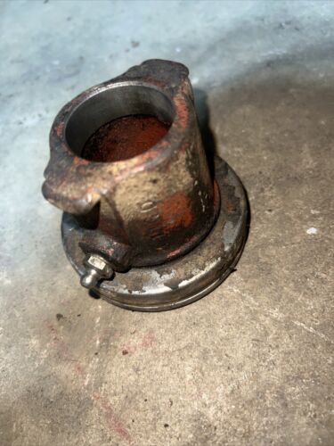 USED CLUTCH RELEASE SLEEVE FOR FARMALL A TRACTOR #6116D