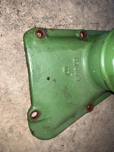 B700R Unstyled John Deere B tractor JD transmission cover oil breather tube cap