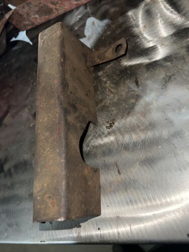Farmall 400 450 IH tractor hydraulic line cover panel
