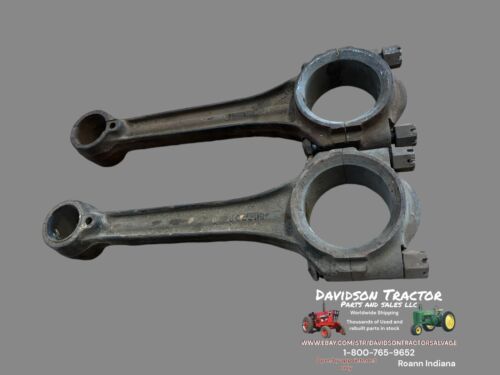 USED JOHN DEERE B TRACTOR ENGINE PISTION CONNECTING ROD PAIR B1770R