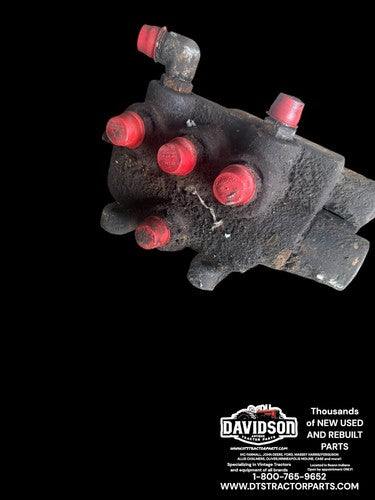 JI Case 580K Hydraulic Valve Assembly