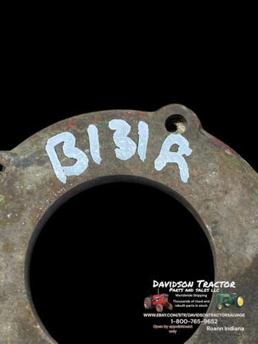 JOHN DEERE B. ENGINE CRANKSHAFT COVER B131R Antique Tractor