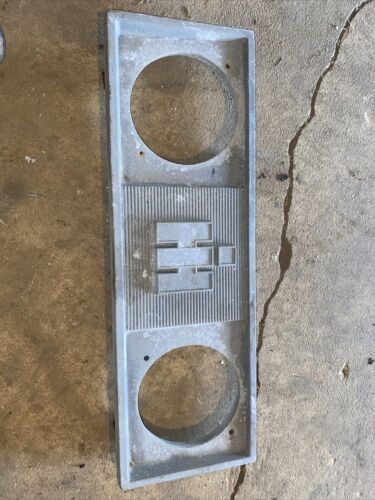 International 444 tractor Factory IH IHC front nose cone grill top bonnet holder