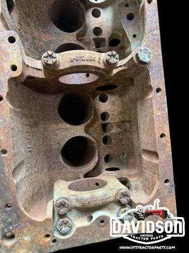 International Engine Block C157 454 2400A 2400B 4500A 2400B 4500A 4500B 405856R1