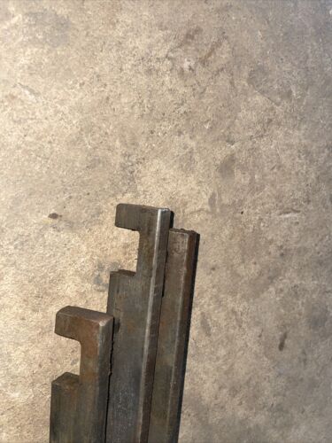 Farmall 560 Diesel Tractor good working transmission shifter shift forks