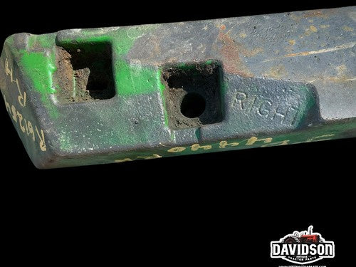 John Deere 4250-4440 Right Sway Block R61254