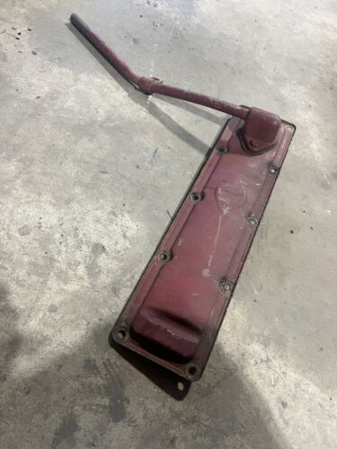 Used Crankcase Side Cover fits International 674 574 684 fits Case IH fits Case