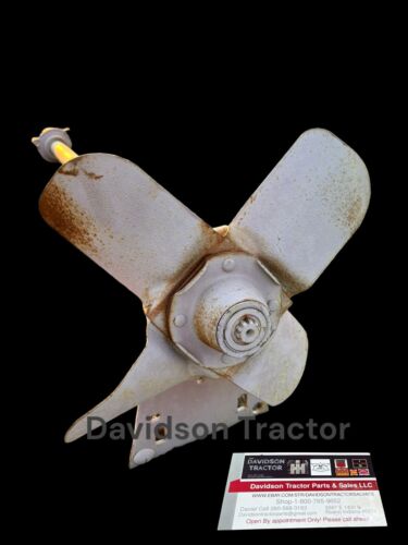 John Deere H Fan Shaft & Gear Assembly Part# H409R H412R H407R