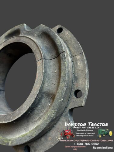 JOHN DEERE F3312R F1915R AF3286R CENTER MAIN BEARING HOUSING 70D 720D 730D