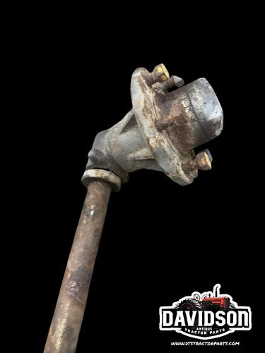 Massey Ferguson 230 Right Hand Spindle And Hub Antique Tractor