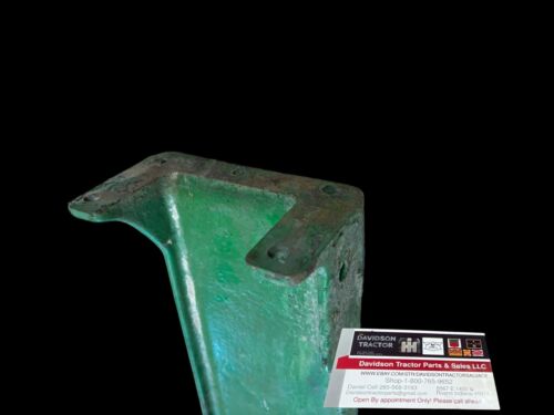 John Deere Unstyled B Radiator Side B396R Small Letter