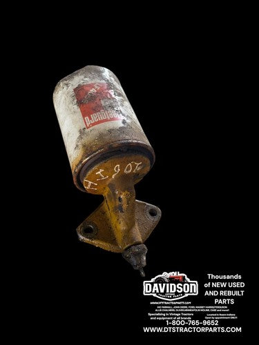 IH 3136047R1 Oil Filter Base International 584 248 454 585 784 574 595