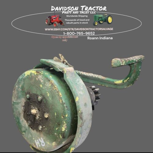 JOHN DEERE B EARLY STYLED AND UNSTYLED BRAKE B218R   Right Hand