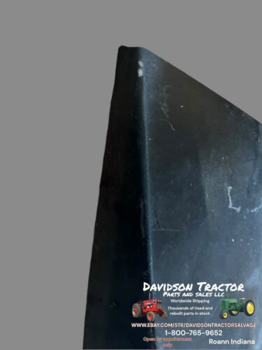 Kick Panel Black  - Left Hand fits John Deere 4040 4050 4240 4250 4440 R78168