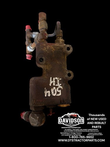 1964 International IH Farmall 504 RC Tractor Hydraulic Control Valve
